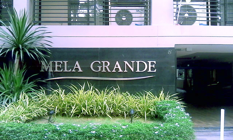 Mela Grande