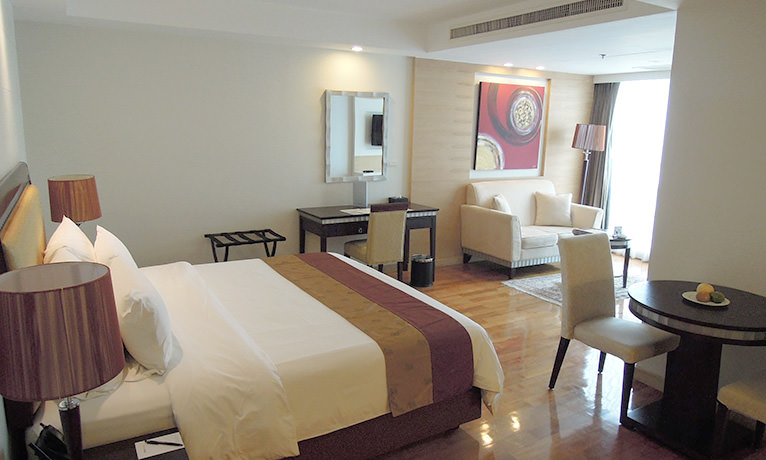 Adelphi Grande